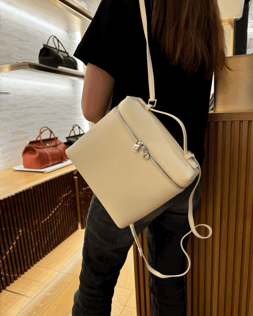 حقيبة ظهر لورو بيانا بجيب إضافي | حقيبة ظهر لورو بيانا بجيب إضافي (متعددة الألوان)