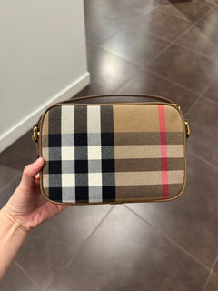 BURBERRY Small Camera Bag | Burberry Camera Bag (Multicolor)