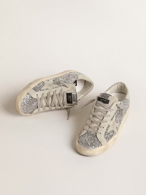 GOLDEN GOOSE Women's Super - Star in silver glitter with ice - gray suede star | 黃金鵝 女款 Super - Star 銀色亮片款,搭配冰灰色麂皮星星(銀色) - LondonKelly 英國名牌代購