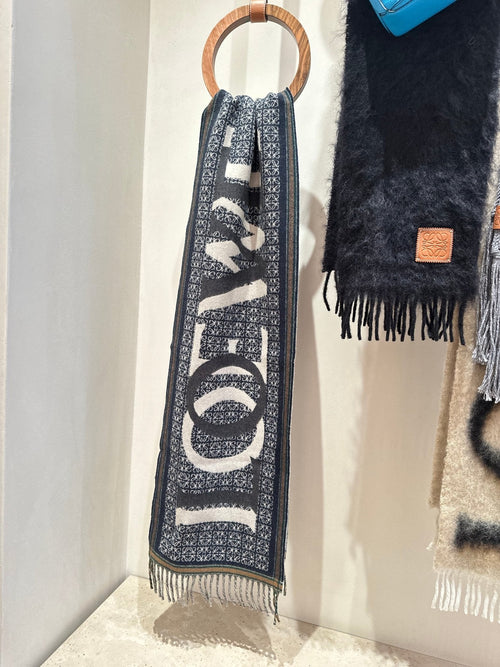 LOEWE Love Scarf | 羅意威 雙面頸巾 (多色) - LondonKelly 英國名牌代購