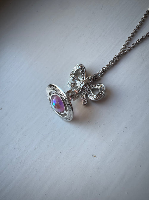 قلادة أوكتافي من فيفيان ويستوود | قلادة أوكتافي من فيفيان ويستوود (متعددة الألوان)