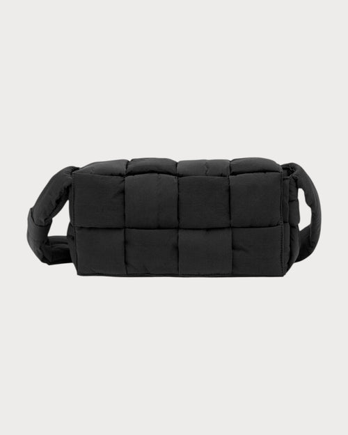 BOTTEGA VENETA Men's Classic Medium Padded Tech Cassette | 葆蝶家 男仕手袋 (黑色) - LONDONKELLY 英國名牌代購